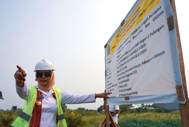 
					Wakil Bupati Sidoarjo Tinjau Progres Pembangunan SMPN 2 Tulangan