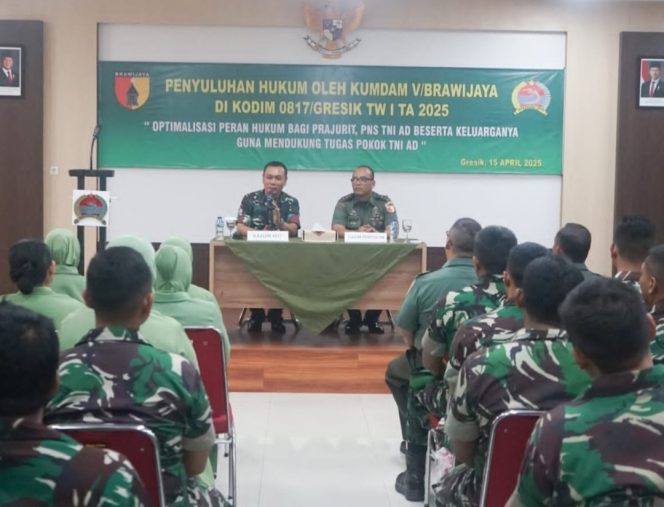 
					Penyuluhan Hukum di Kodim 0817/Gresik: Optimalkan Peran Hukum Bagi Prajurit dan Keluarga