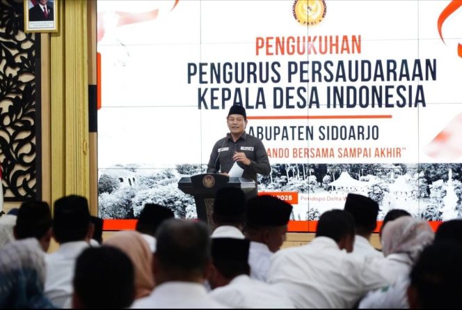 
					Demi Sinergitas yang Optimal dan Maksimal untuk Membangun Desa, Bupati Subandi Lantik PKDI Sidoarjo