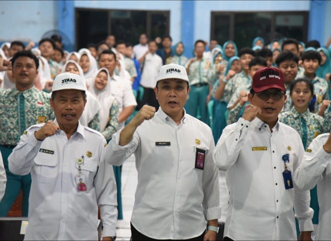 
					Pemkab Sidoarjo Luncurkan Program Road Show Sosialisasi Anti Korupsi untuk Siswa SMP : Tanamkan Nilai Integritas Sejak Dini