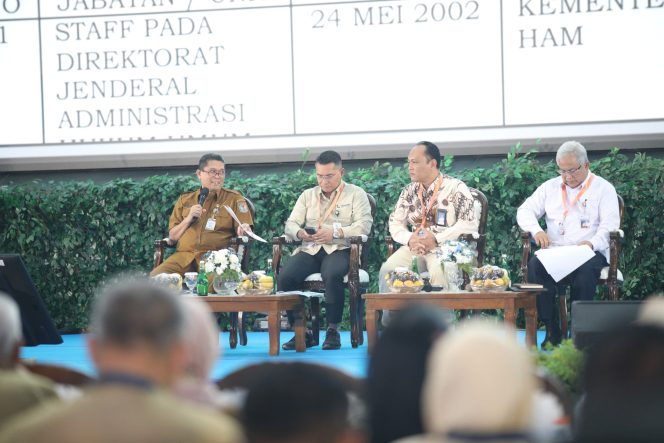 
					Pemerintah Dorong Sinergi Pemda dalam Penguatan Koperasi dan UMKM
