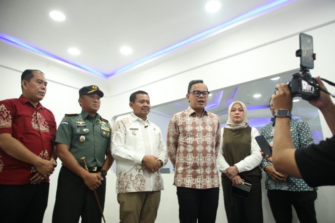 
					Wamendagri Bima Arya Ungkap Empat Syarat Strategis untuk Persiapan Lahan Kopdeskel Merah Putih