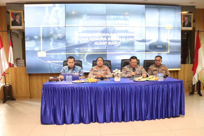 
					Sosialisasi Hukum UU Nomor 1 Tahun 2023 tentang KUHP Untuk Personel Polres Priok