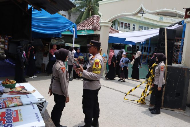 
					Warga Apresiasi Polri, Maulid Nabi Bersama Ustadzah Syarifah Halimah Alaydrus, Aman
