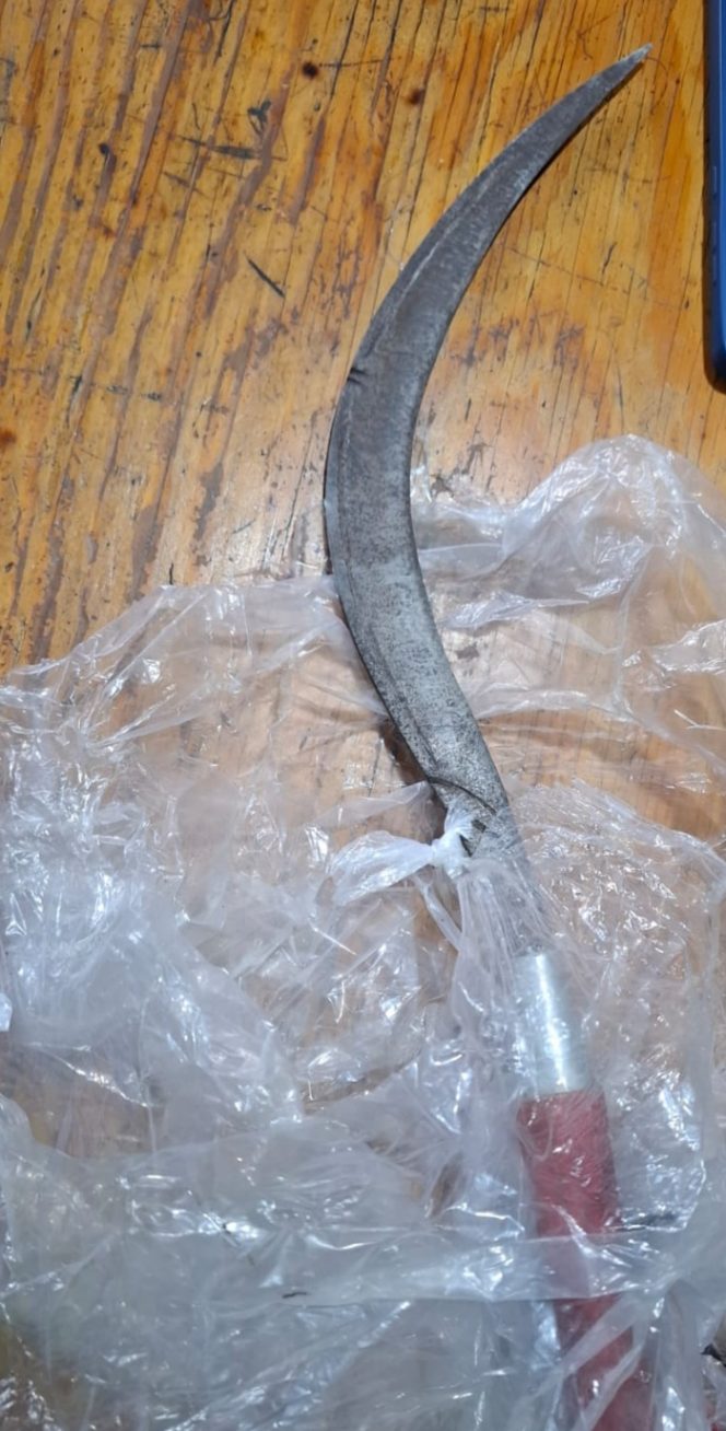 
					Unit Lantas Cengkareng Tangkap terduga pelaku Curas Bersenjata Tajam di Ring Road Rawa Buaya, Satu terduga pelaku Diamankan