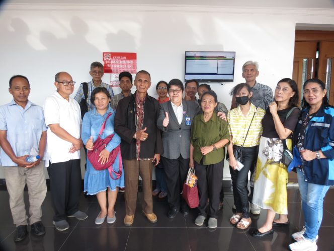 
					BRI Tak Hadir & Gugatan Dinilai Cacat Hukum, Sidang Pelni Vs Warga Diundur ke 12 Mei